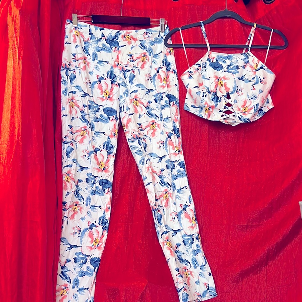 Super cute two piece Worn once for my birthday